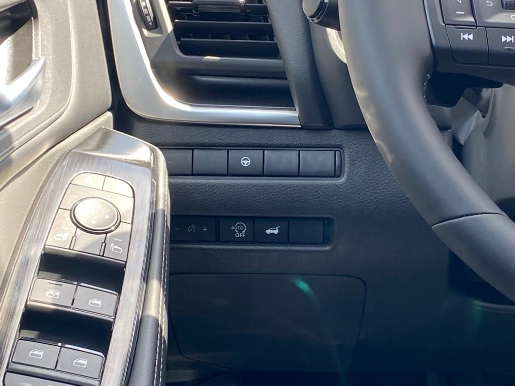 New 2026 Nissan Rogue SV image 23