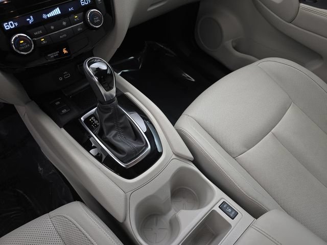 Used 2022 Nissan Rogue Sport SL w/ Premium Package FWD image 25