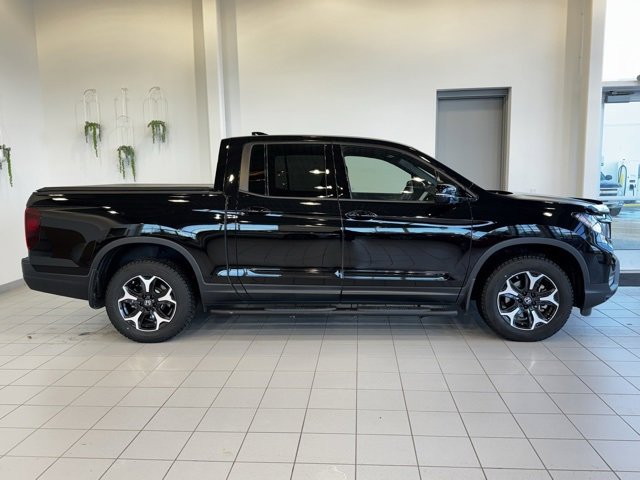 Used 2023 Honda Ridgeline Black Edition image 37