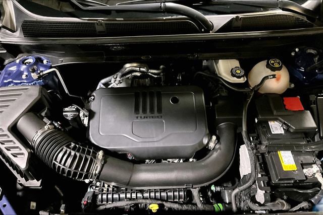 Used 2023 GMC Acadia SLE w/ Driver Convenience Package image 28