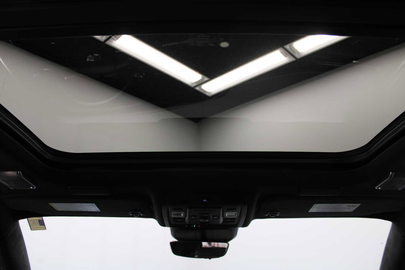 Certified 2024 Cadillac Escalade ESV Sport Platinum w/ LPO, ONYX Package image 24