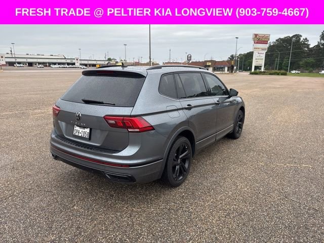 Used 2023 Volkswagen Tiguan SE R-Line FWD image 7