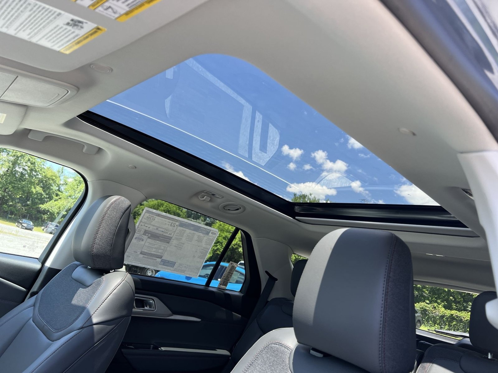 New 2026 Ford Explorer Active w/ Active Comfort Package AWD/4WD image 24