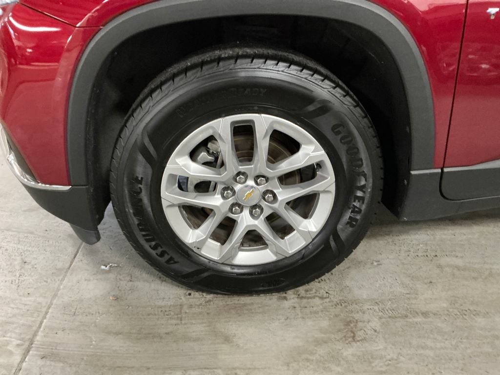 Used 2019 Chevrolet Traverse LT FWD image 5