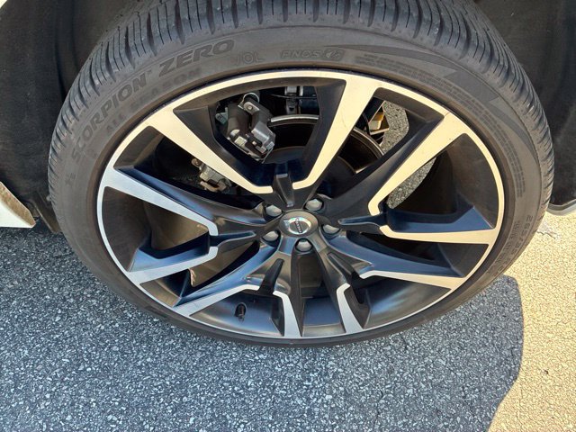 Used 2024 Volvo XC60 B5 Ultimate w/ Protection Package Premier AWD/4WD image 8