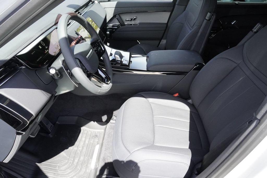 New 2026 Land Rover Range Rover Sport Dynamic SE AWD/4WD image 19