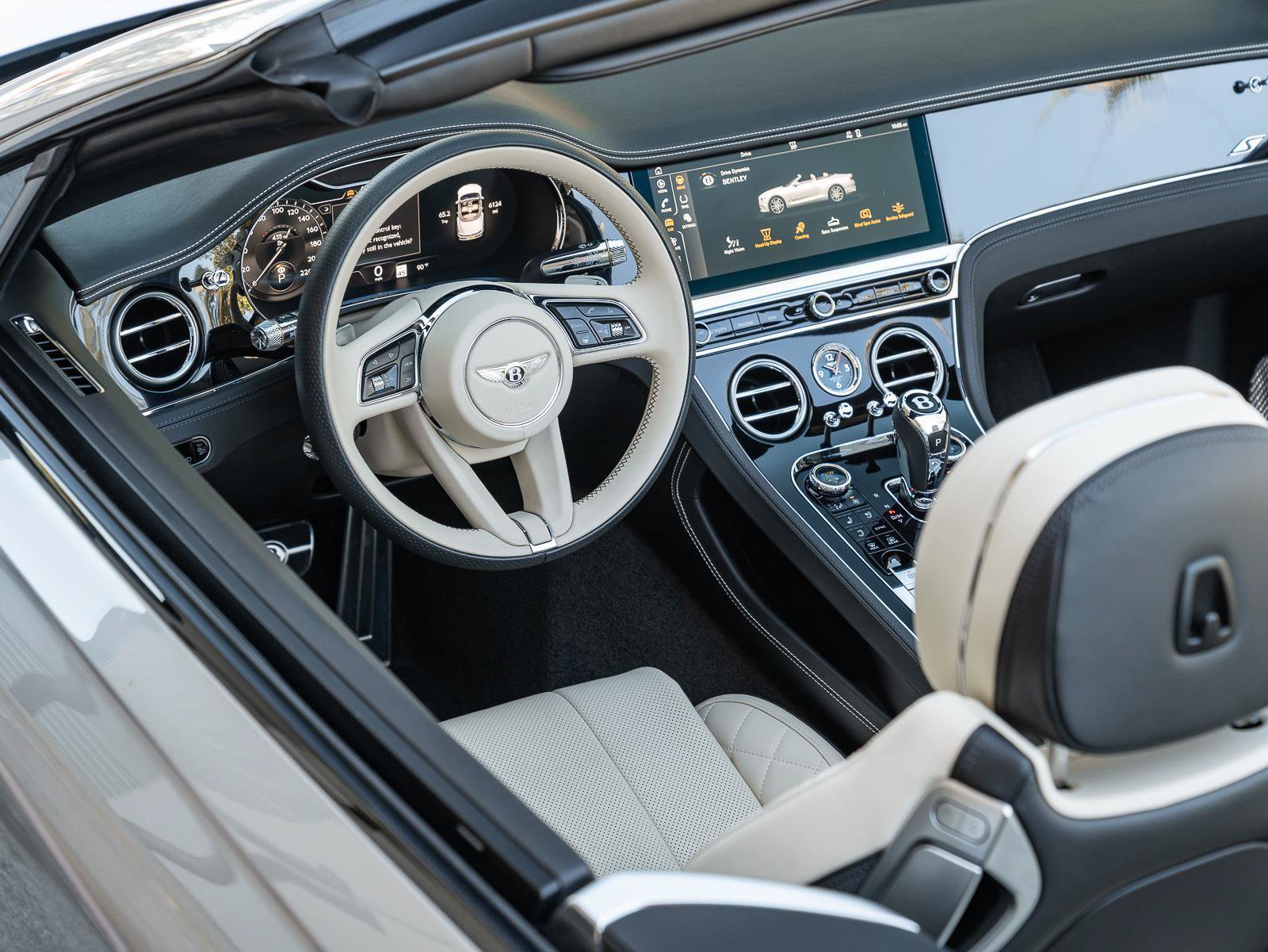 Used 2023 Bentley Continental GT Mulliner AWD/4WD image 23