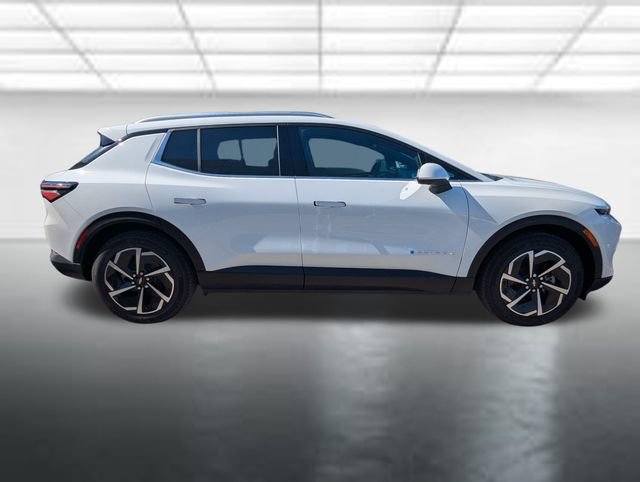 New 2026 Chevrolet Equinox EV LT FWD image 31