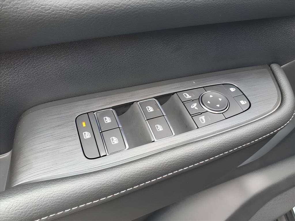 New 2026 Nissan Armada Platinum image 13