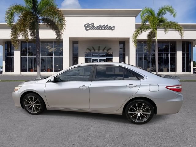 Used 2016 Toyota Camry XSE FWD image 8