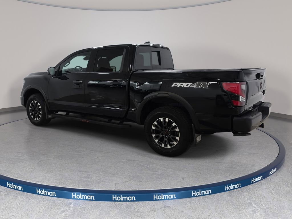 Used 2023 Nissan Titan PRO-4X w/ Pro-4x Convenience Package AWD/4WD image 8