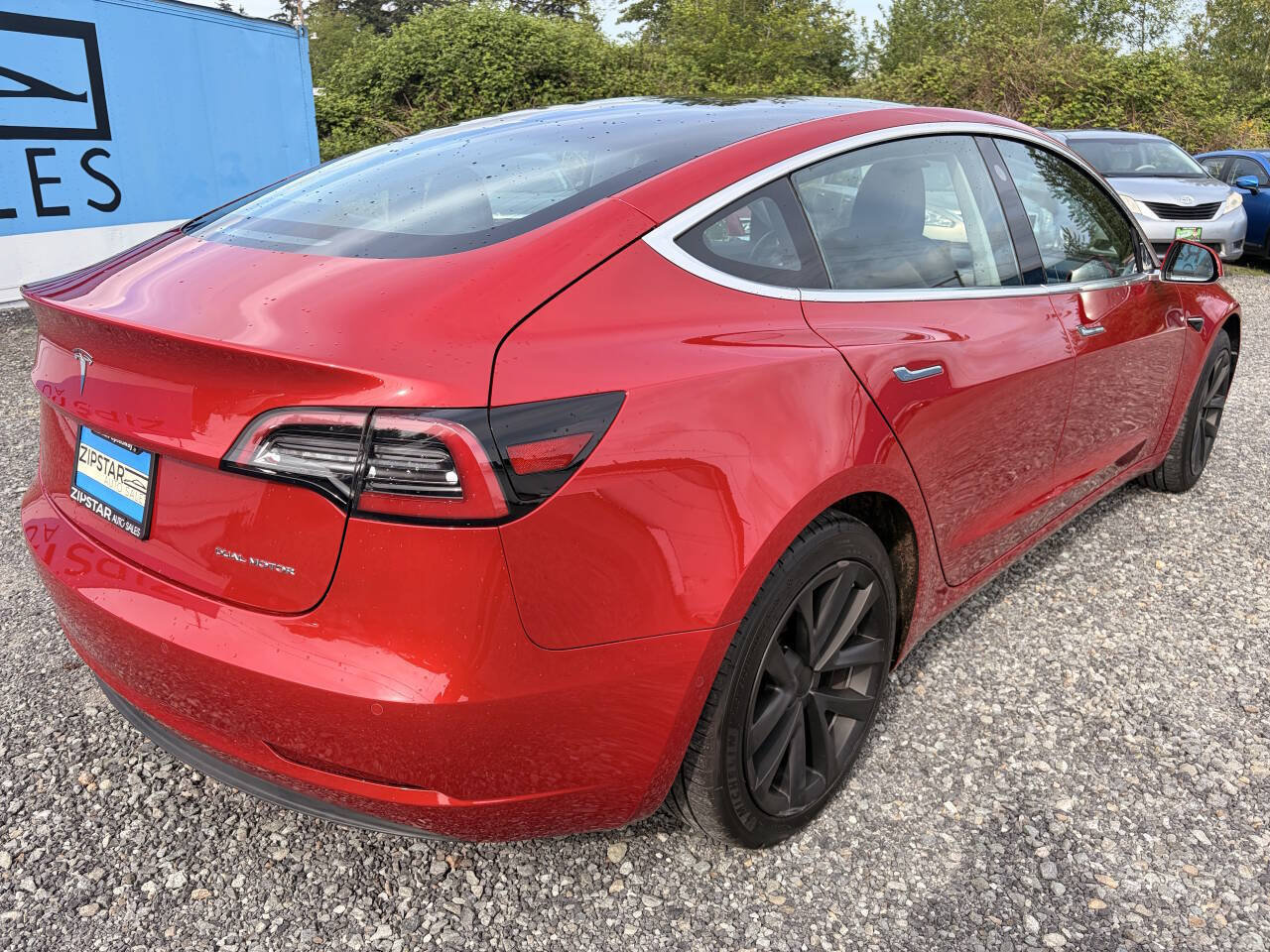 Used 2018 Tesla Model 3 Long Range AWD/4WD image 3