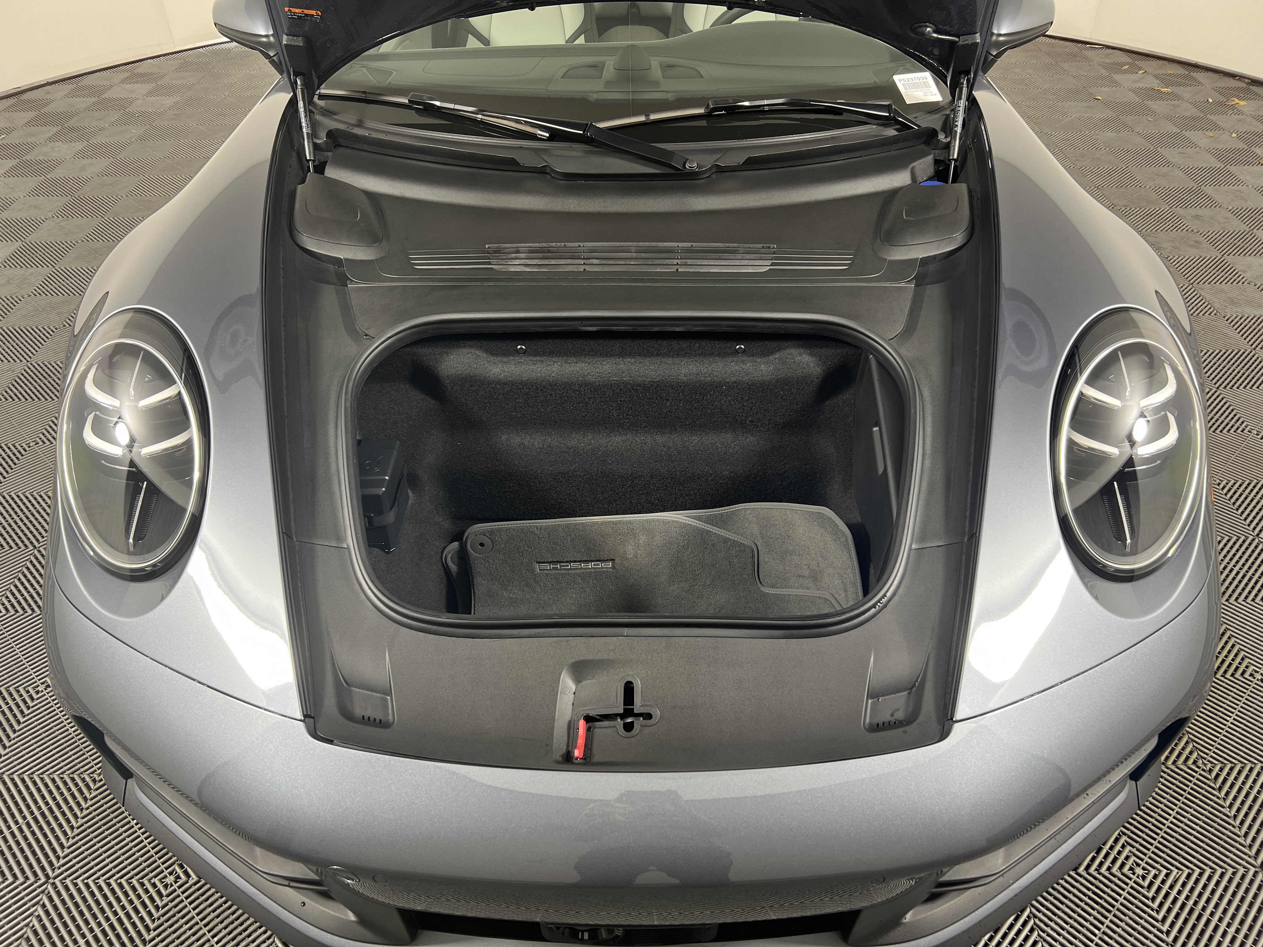 Certified 2026 Porsche 911 Carrera S RWD image 22