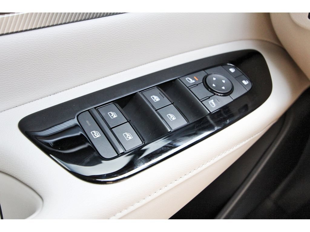 New 2026 Nissan Murano SL w/ Comfort Package AWD/4WD image 19