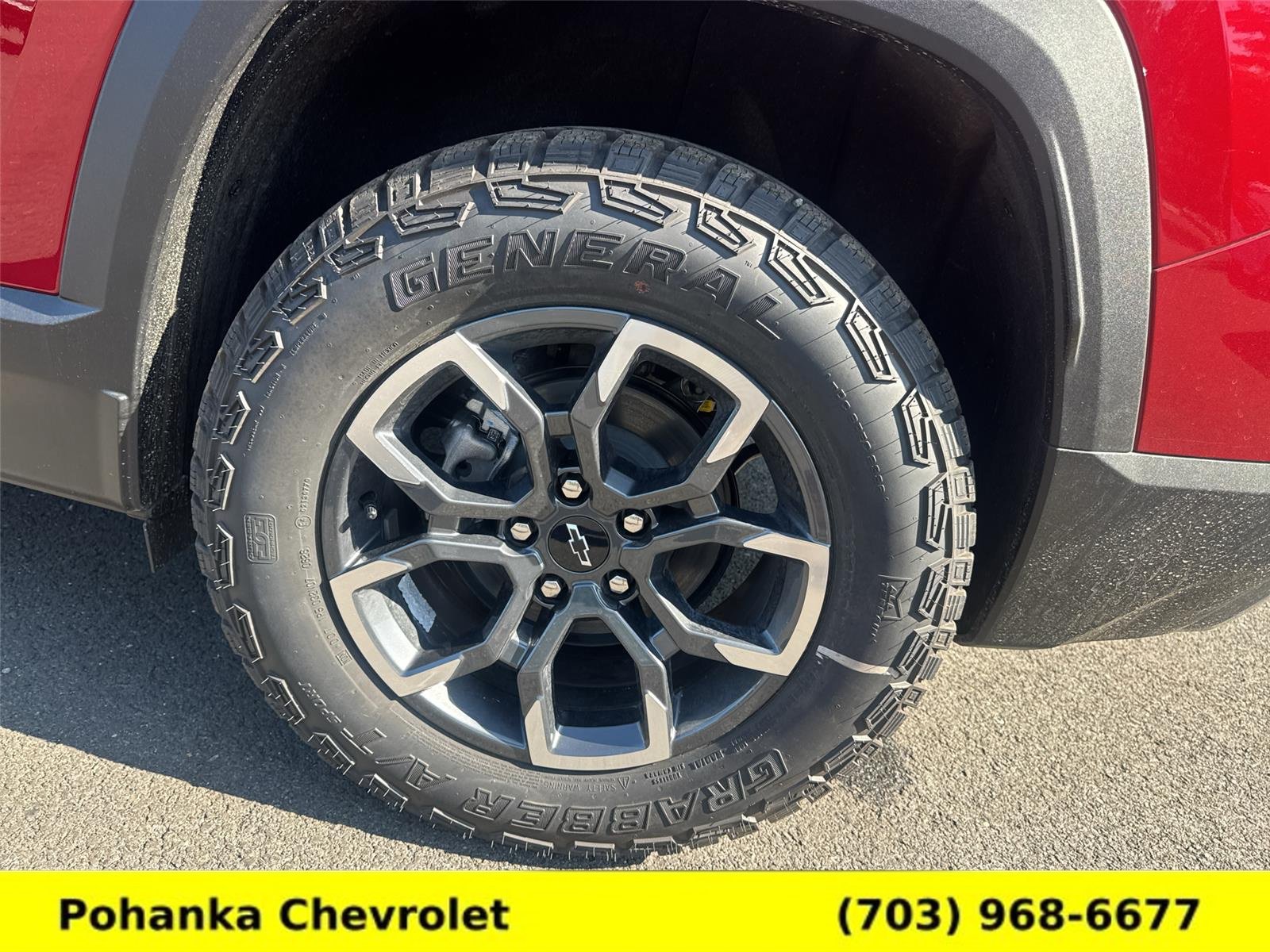 New 2027 Chevrolet Equinox ACTIV w/ Convenience Package III AWD/4WD image 34