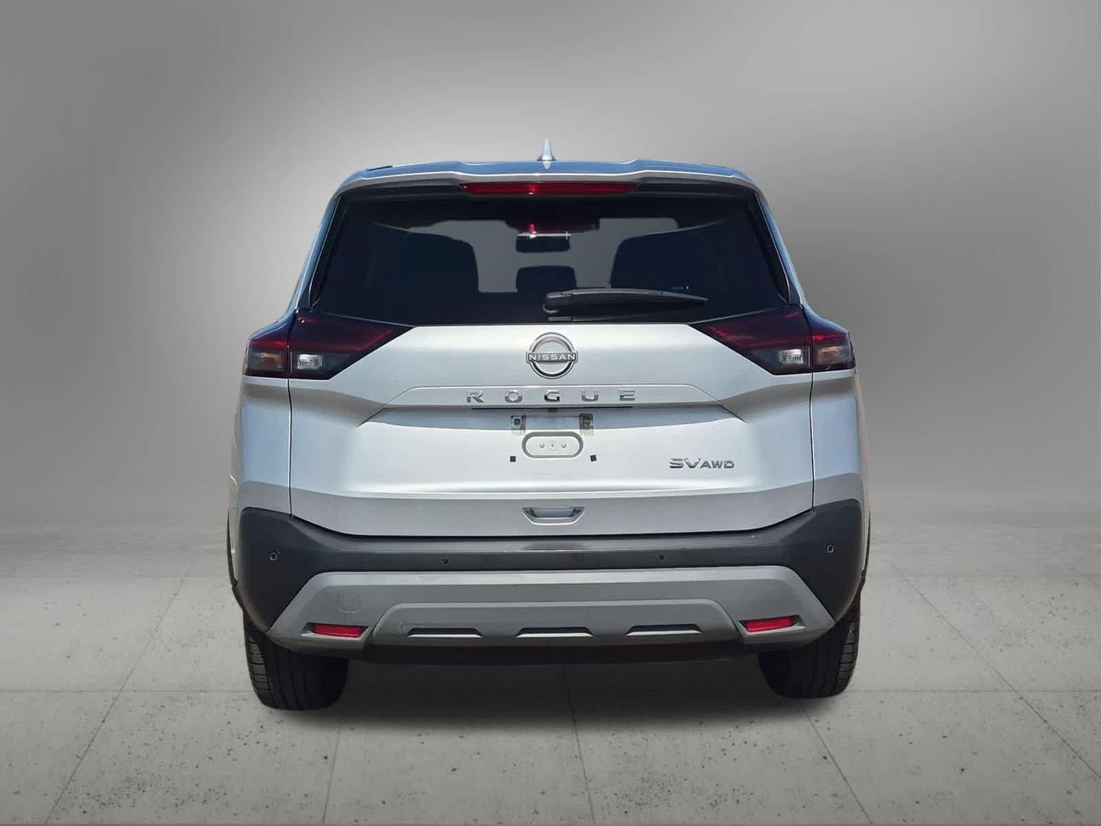 Used 2023 Nissan Rogue SV AWD/4WD image 5