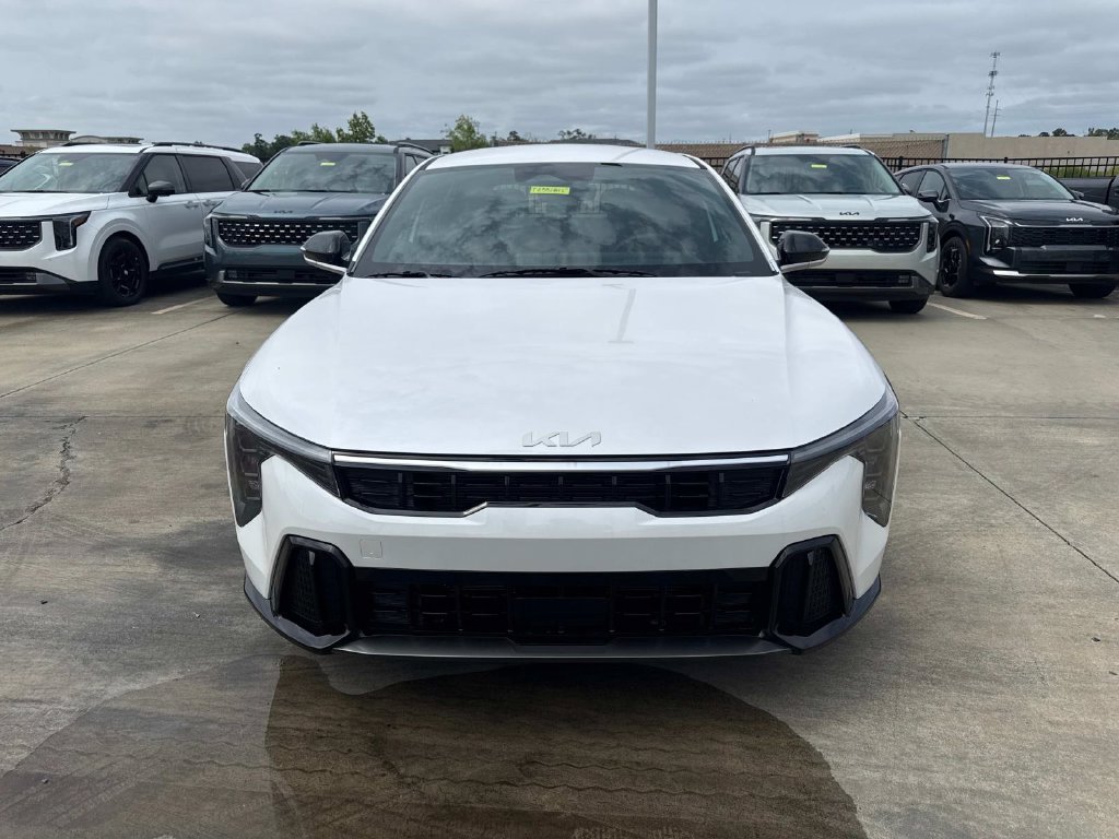 New 2026 Kia K4 GT-Line Turbo FWD image 2