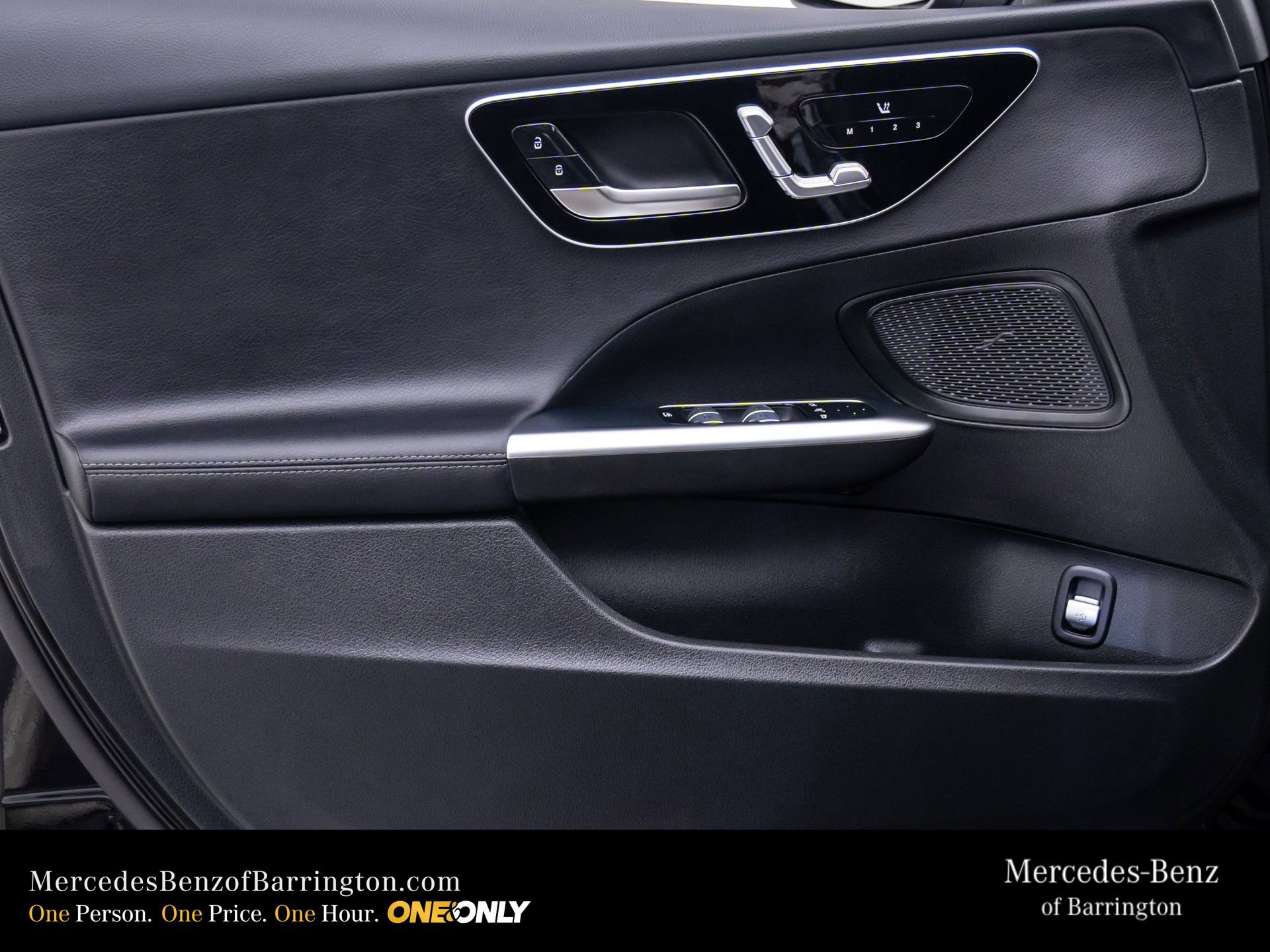 New 2026 Mercedes-Benz C 300 4MATIC Sedan image 15