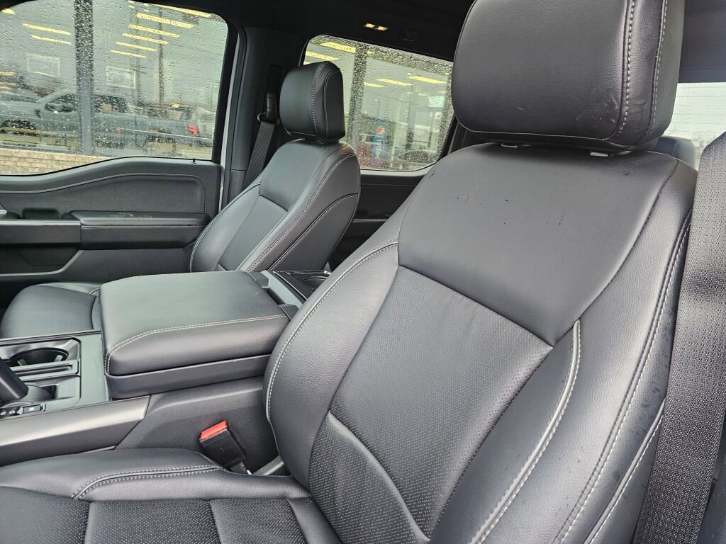 Certified 2025 Ford F150 Lariat w/ Equipment Group 502A High image 17