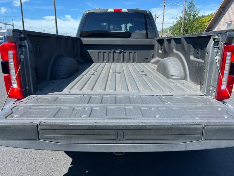 Used 2024 Ford F450 Lariat w/ Lariat Ultimate Package AWD/4WD image 15