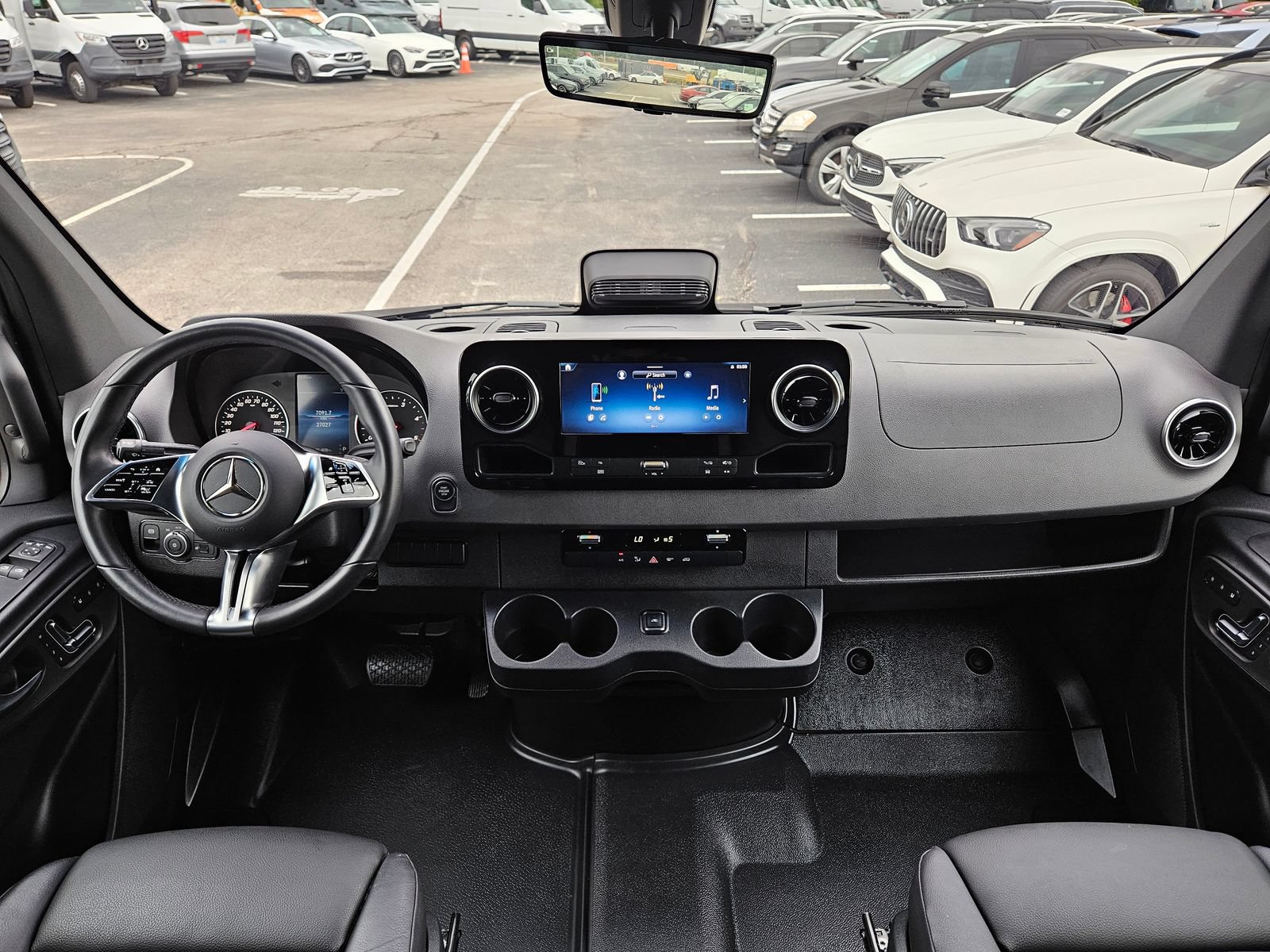 Certified 2025 Mercedes-Benz Sprinter 2500 image 10