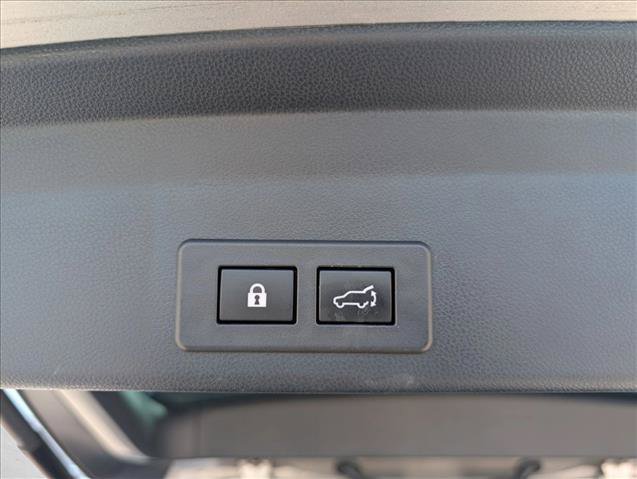 Used 2020 Subaru Ascent Limited w/ Technology Package AWD/4WD image 7