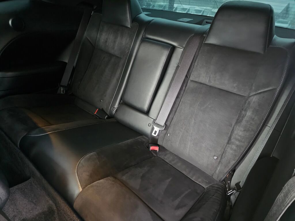 Used 2015 Dodge Challenger R/T Plus image 13