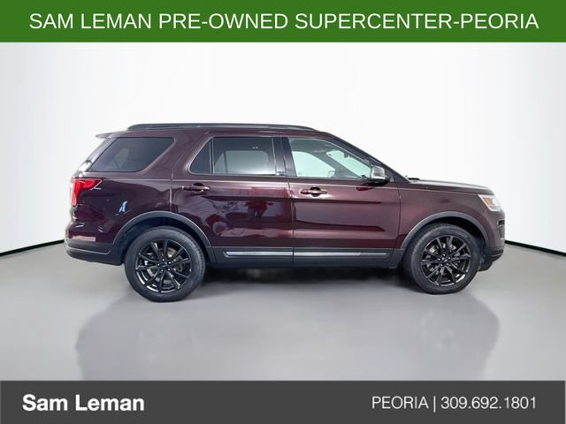 Used 2019 Ford Explorer XLT w/ Equipment Group 202A AWD/4WD image 8