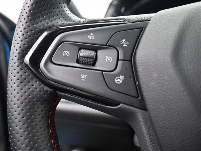 Certified 2025 Chevrolet Trax RS w/ Sunroof Package image 19