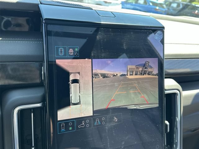 Certified 2025 GMC Yukon XL Elevation AWD/4WD image 15