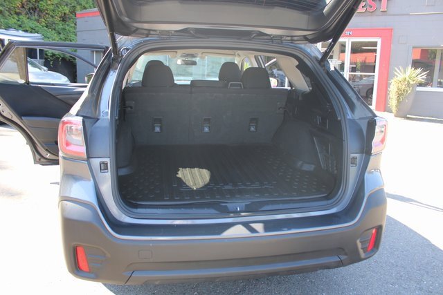 Used 2022 Subaru Outback Premium image 22