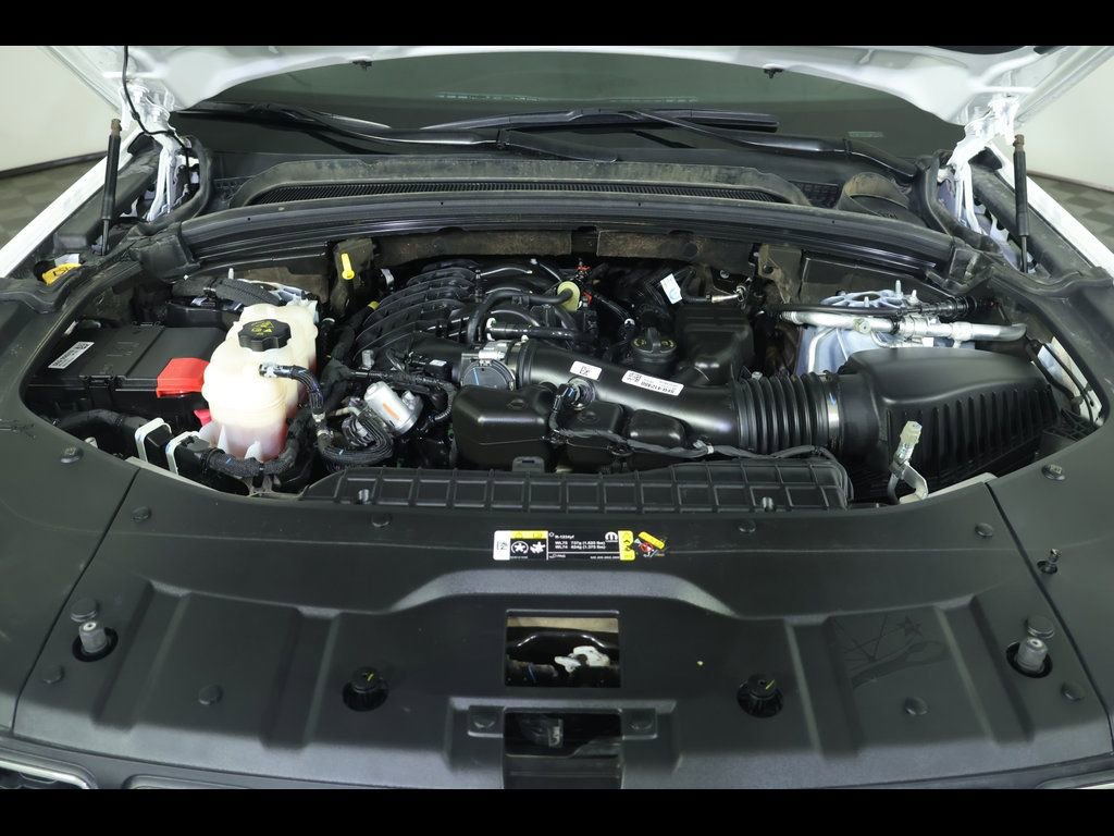 Used 2024 Jeep Grand Cherokee Laredo image 18