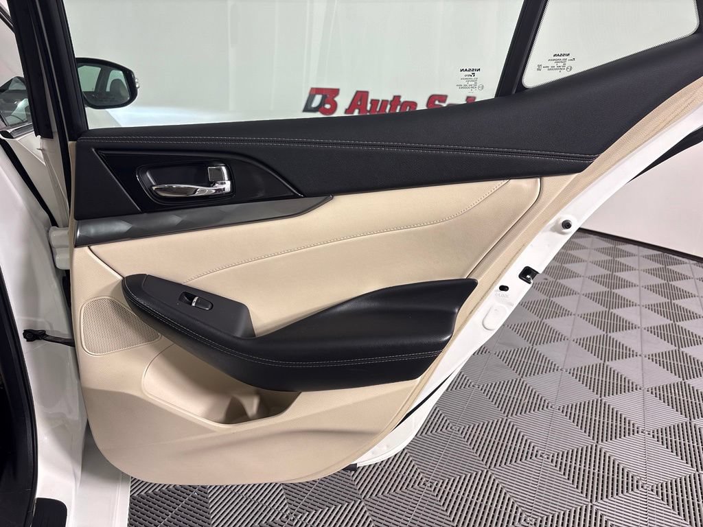 Used 2020 Nissan Maxima 3.5 SL w/ Floor Mat Group FWD image 46