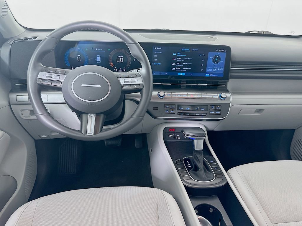 Certified 2025 Hyundai Kona SEL image 21