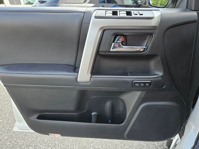 Used 2020 Toyota 4Runner Limited image 31