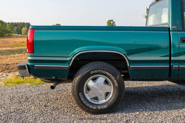 Used 1997 Chevrolet Silverado 1500 4x4 Regular Cab image 10