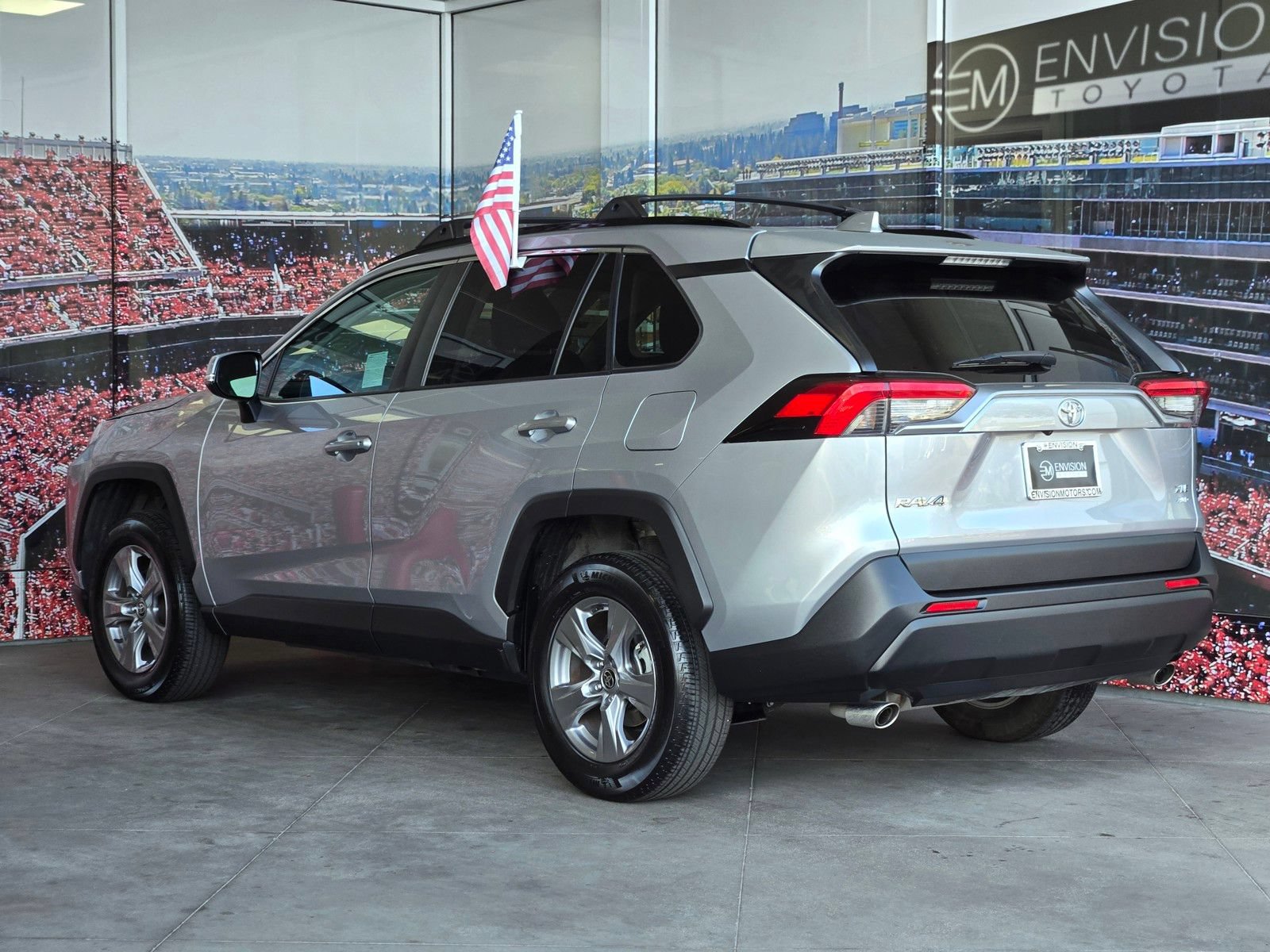 Certified 2022 Toyota RAV4 XLE AWD/4WD image 6