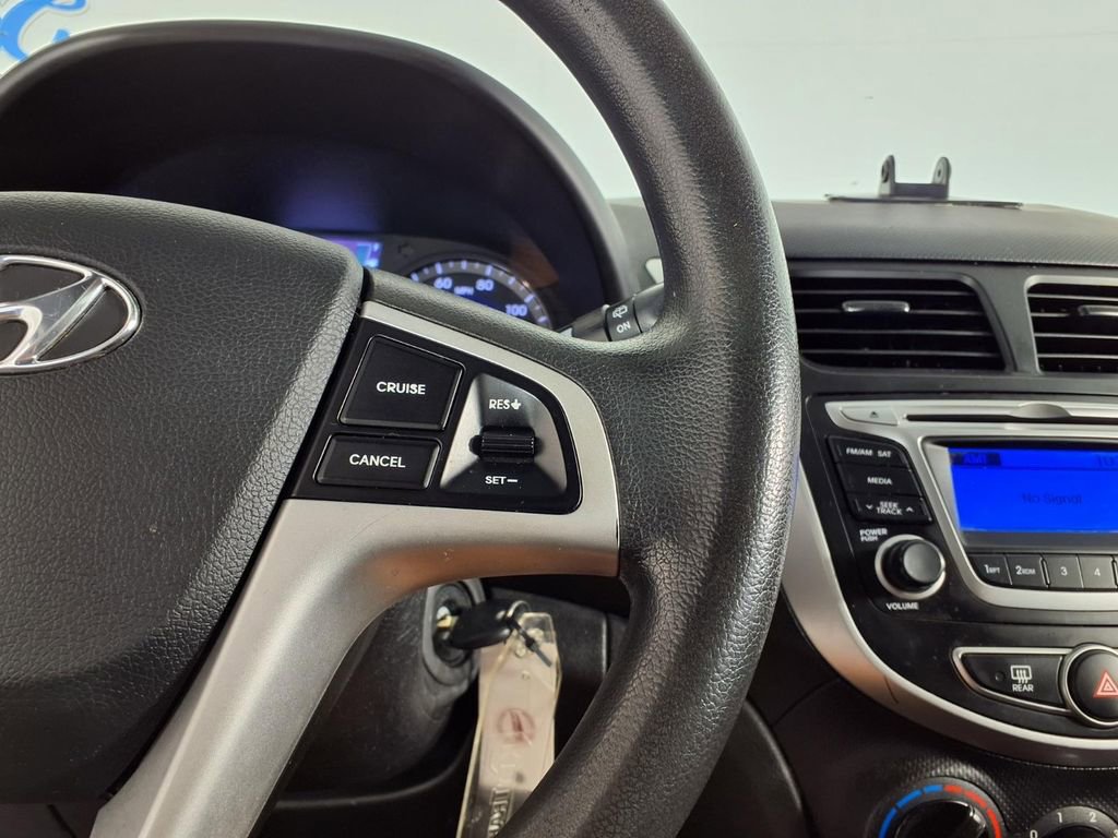 Used 2014 Hyundai Accent GS FWD image 20