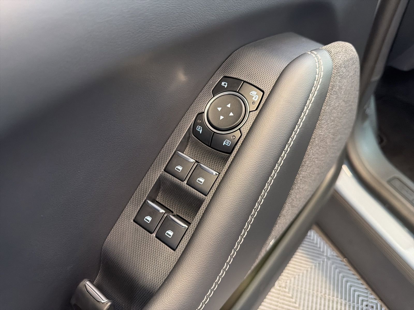 New 2026 Ford Mustang Mach-E Premium image 14