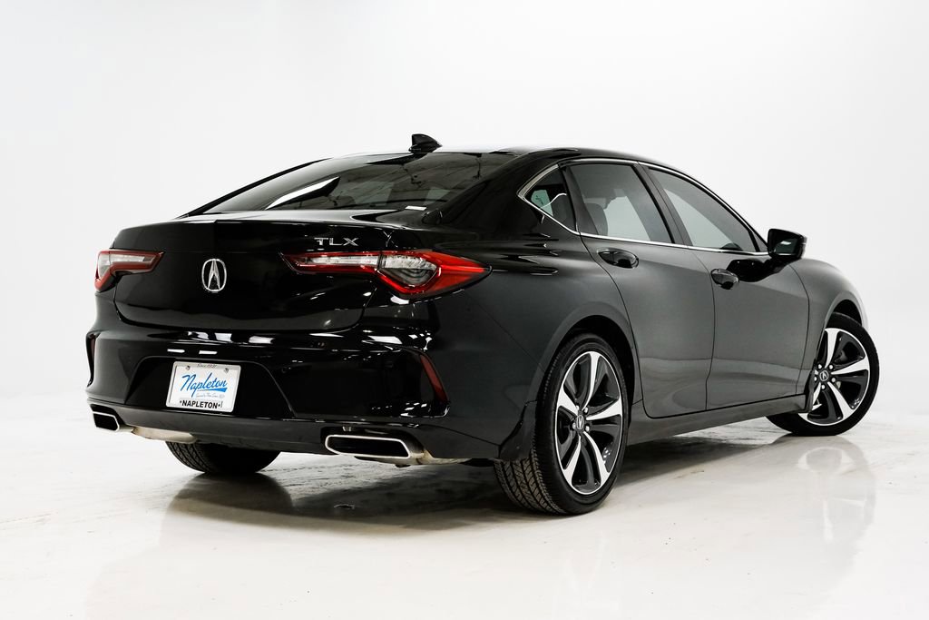 Certified 2025 Acura TLX w/ Technology Package image 31