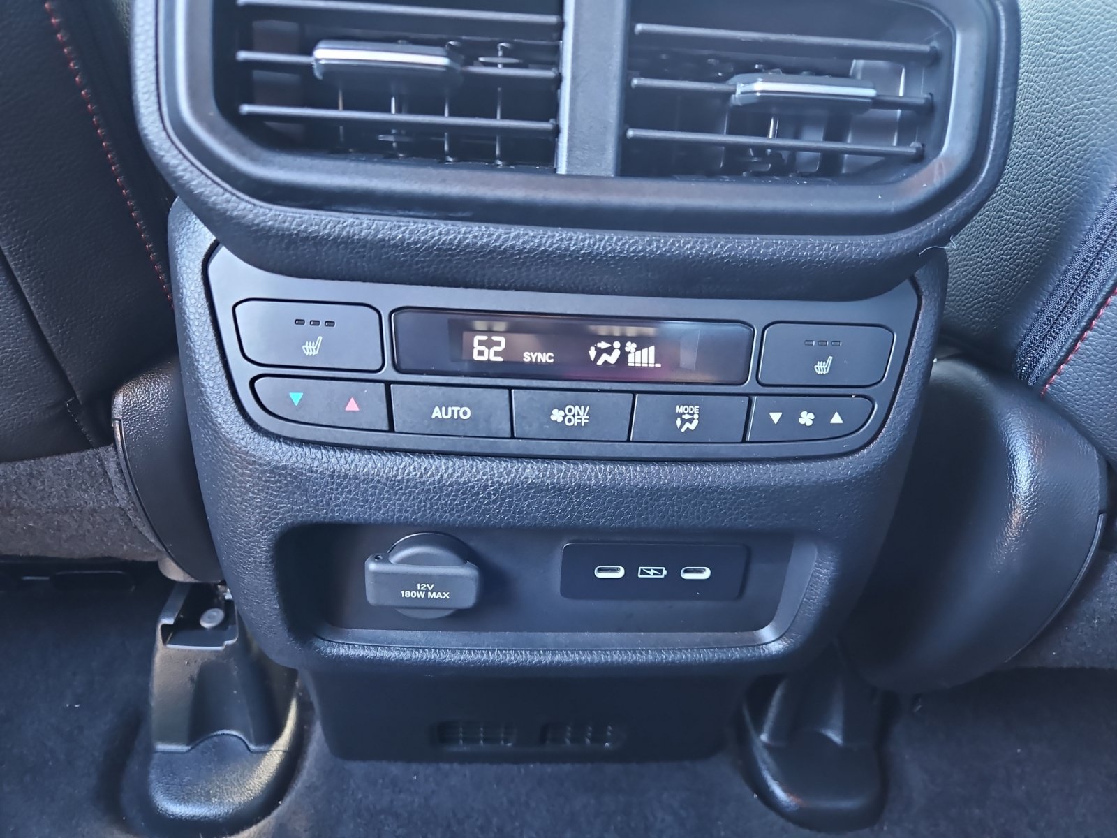 Used 2025 Honda Ridgeline Black Edition image 13