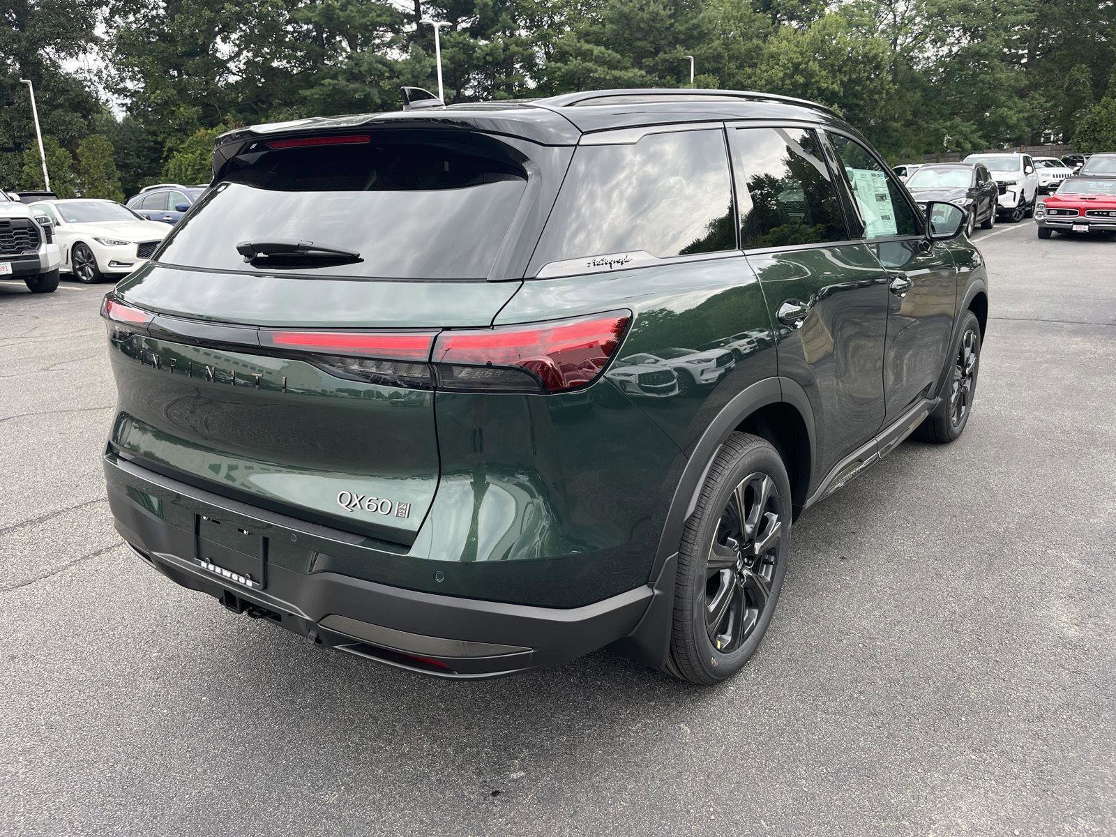 New 2026 INFINITI QX60 Autograph w/ Dark Cargo Package image 3