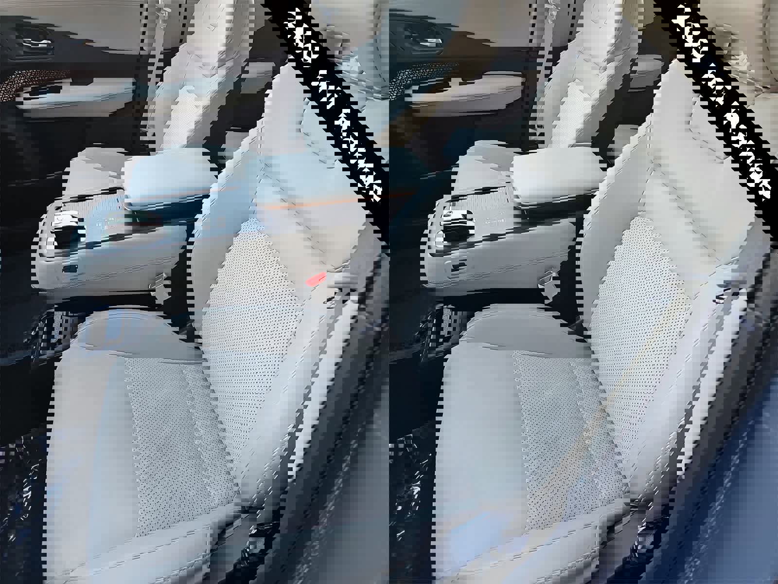 Used 2024 Nissan Ariya FWD image 15