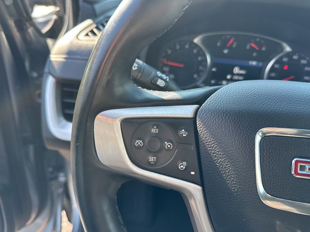 Used 2024 GMC Terrain SLT image 20