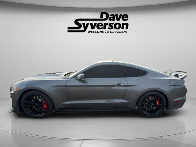 Used 2021 Ford Mustang Shelby GT500 w/ Technology Package RWD image 2