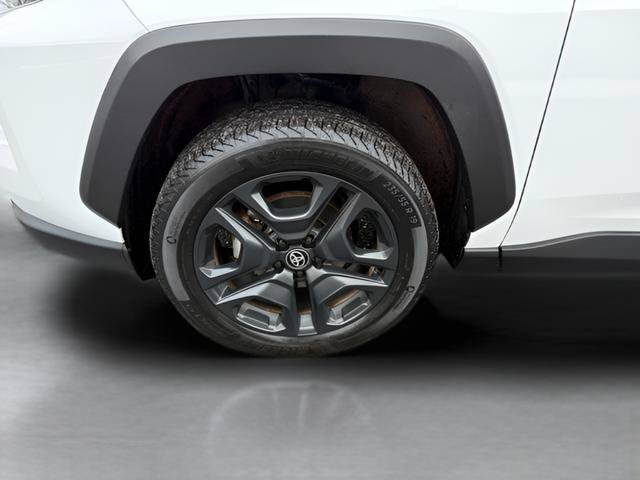 Used 2024 Toyota RAV4 Adventure AWD/4WD image 22