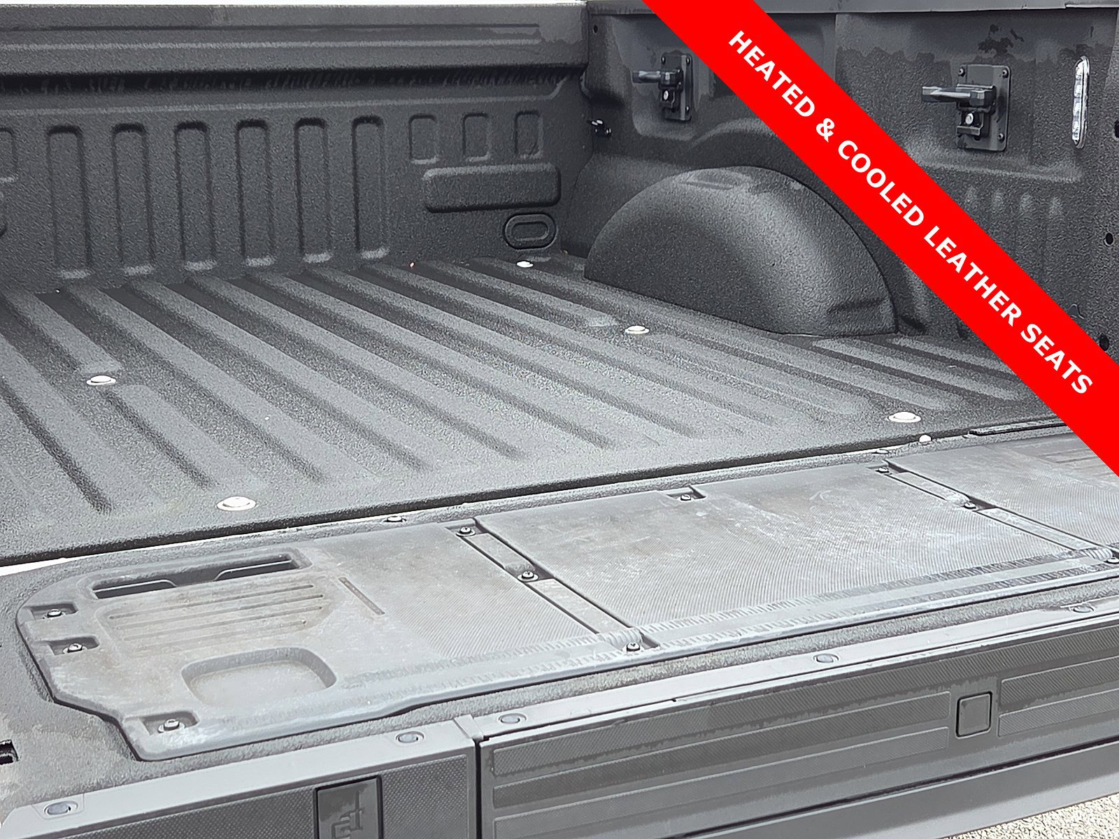 Used 2023 Ford F150 Limited AWD/4WD image 9