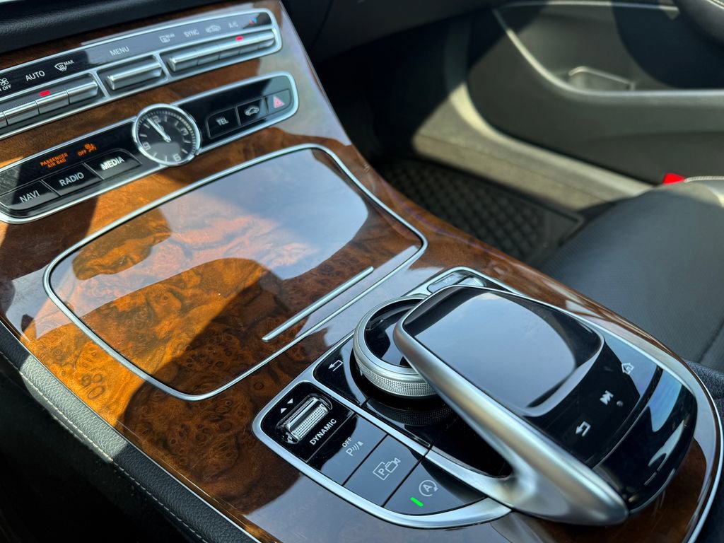 Used 2019 Mercedes-Benz E 450 4MATIC Wagon w/ Premium Package image 14