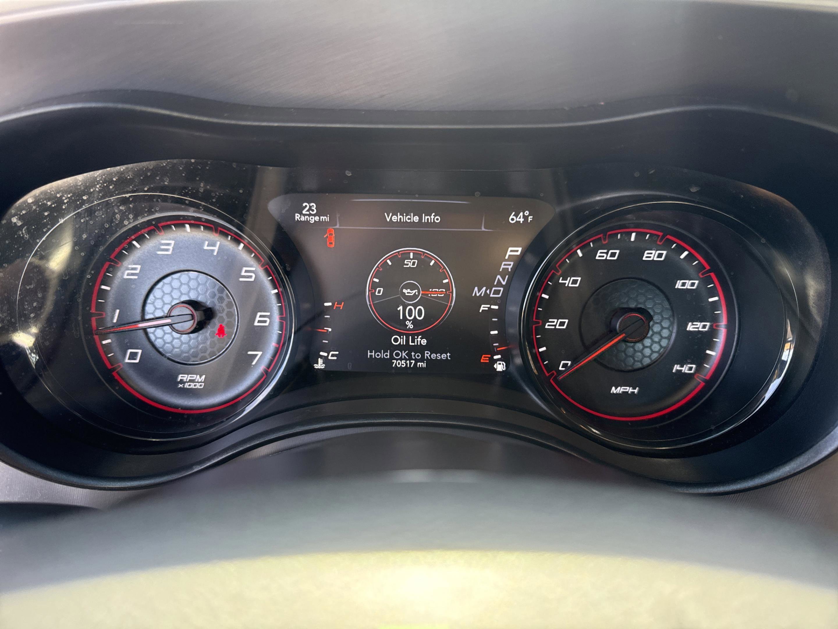 Used 2022 Dodge Charger SXT w/ Blacktop Package image 12