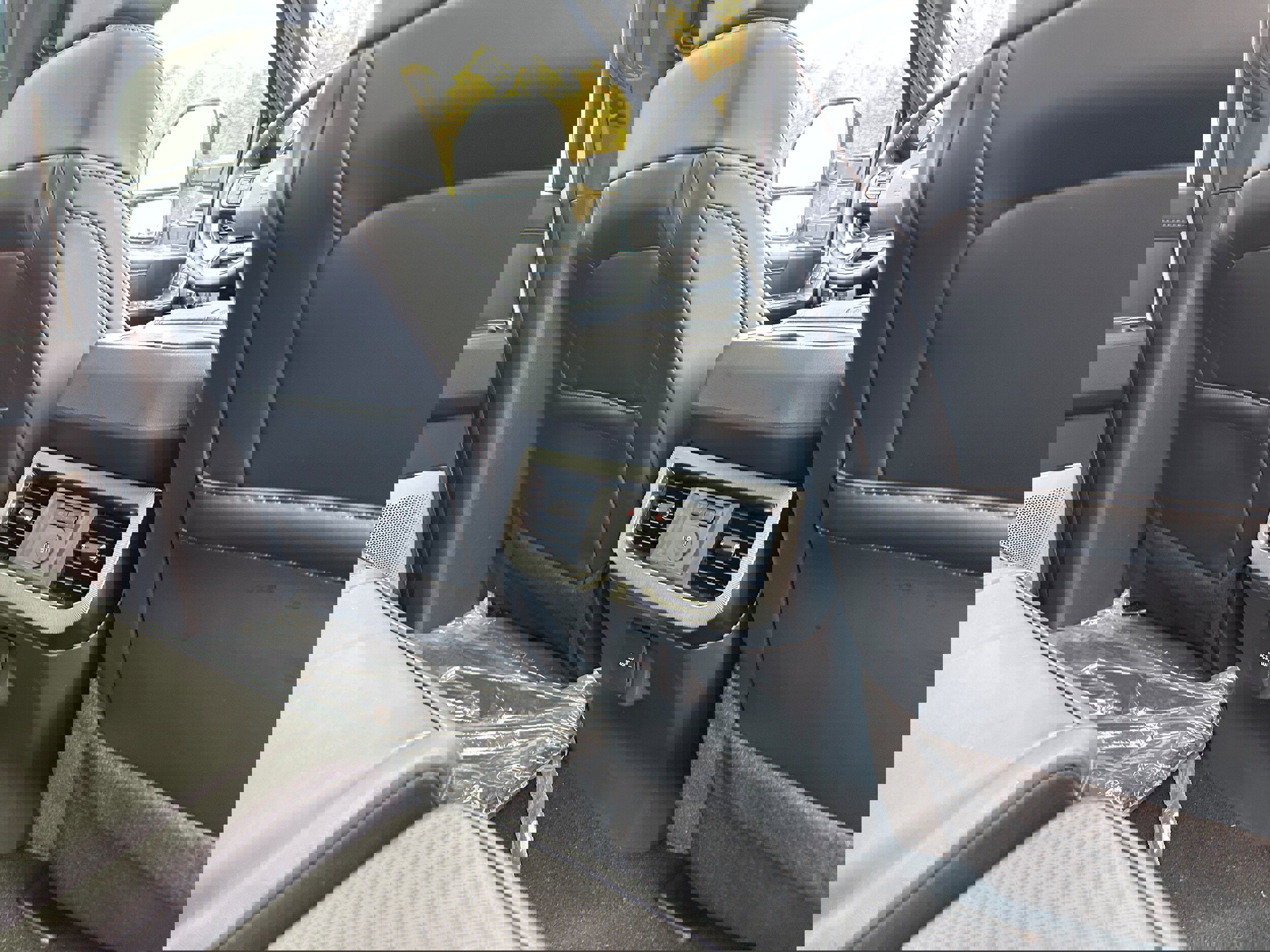 New 2026 Ford F250 Platinum image 37